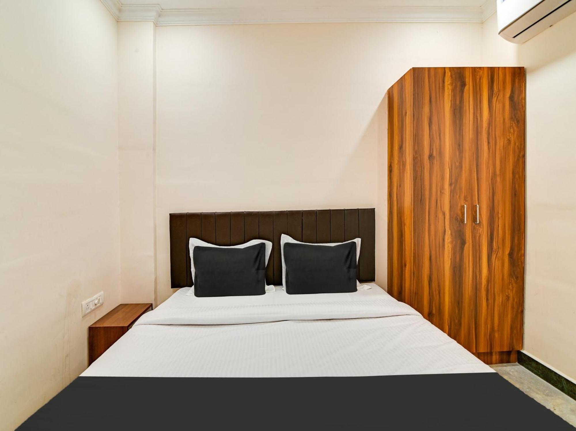Hotel O Rj Royal Inn Веллуру Экстерьер фото